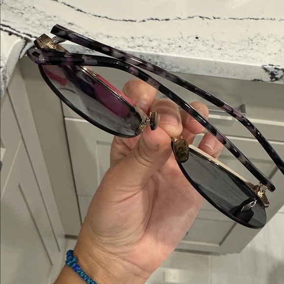 AQS Sunglasses with Pink/Fuchsia Lenses - Picture 5 of 5